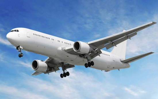 Lưu ý quy định mang chất lỏng lên máy bay để chuyến đi an toàn