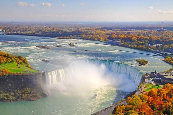 Khám phá 15 điểm đến hấp dẫn nhất khi đi du lịch Canada