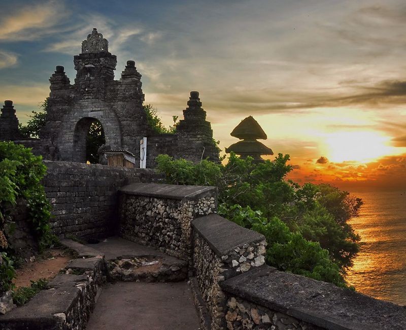 Mạng bán tour du lịch trực tuyến hàng đầu tại Việt Nam | BenThanh Tourist