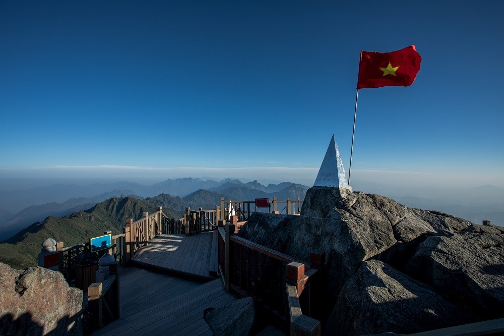 Mạng bán tour du lịch trực tuyến hàng đầu tại Việt Nam | BenThanh Tourist
