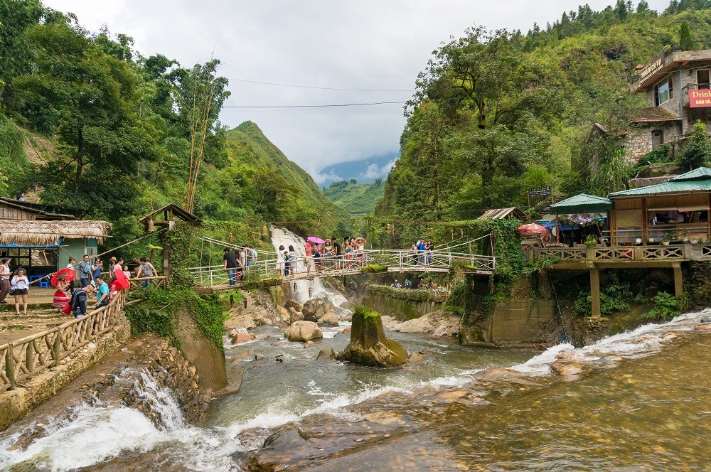 Mạng bán tour du lịch trực tuyến hàng đầu tại Việt Nam | BenThanh Tourist