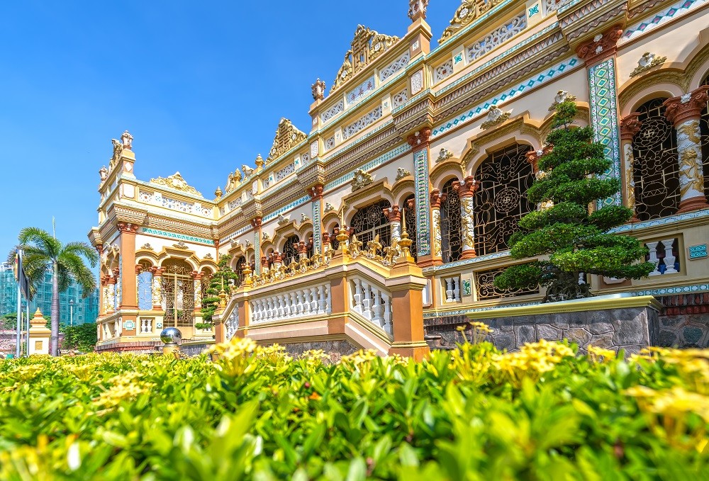 Mạng bán tour du lịch trực tuyến hàng đầu tại Việt Nam | BenThanh Tourist