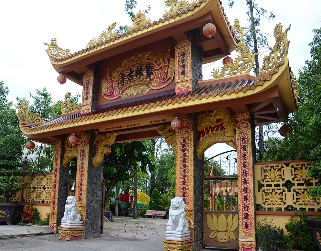 Mạng bán tour du lịch trực tuyến hàng đầu tại Việt Nam | BenThanh Tourist