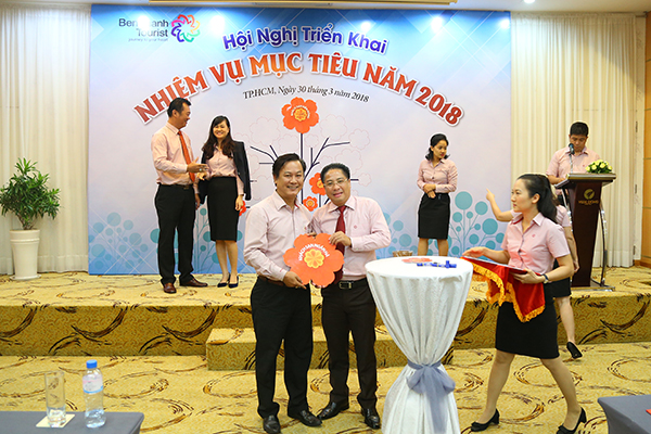 Mạng bán tour du lịch trực tuyến hàng đầu tại Việt Nam | BenThanh Tourist