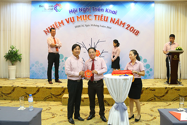 Mạng bán tour du lịch trực tuyến hàng đầu tại Việt Nam | BenThanh Tourist