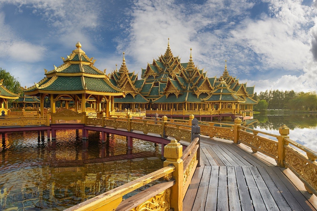 Mạng bán tour du lịch trực tuyến hàng đầu tại Việt Nam | BenThanh Tourist