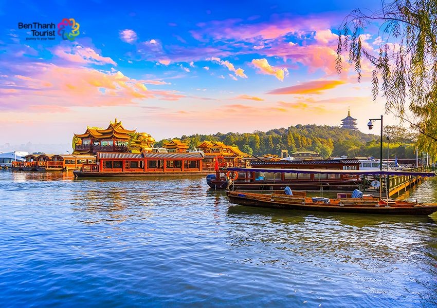 Mạng bán tour du lịch trực tuyến hàng đầu tại Việt Nam | BenThanh Tourist