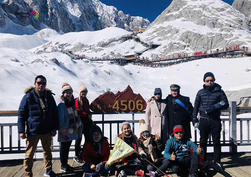 Mạng bán tour du lịch trực tuyến hàng đầu tại Việt Nam | BenThanh Tourist