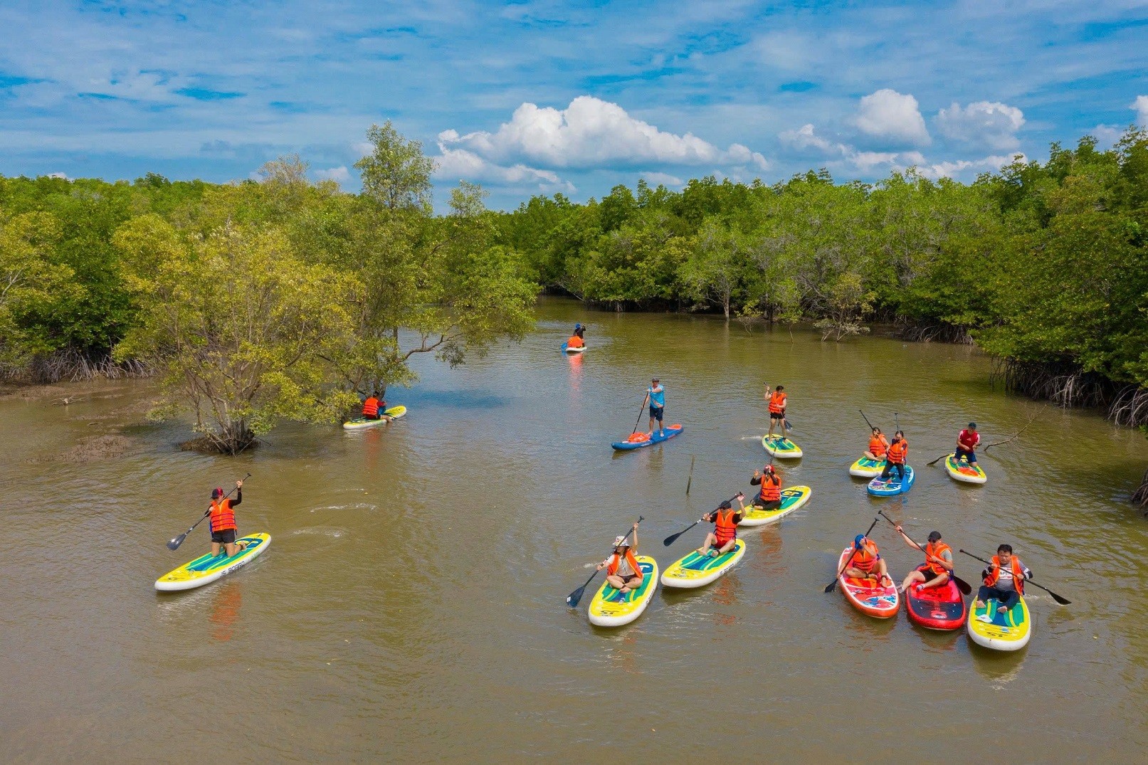 Mạng bán tour du lịch trực tuyến hàng đầu tại Việt Nam | BenThanh Tourist